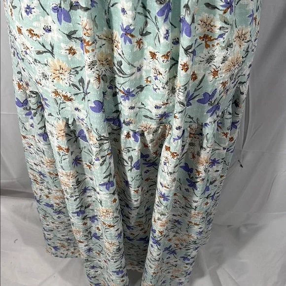 ASTR Floral Puff Sleeve Dress Size Medium - Picture 4 of 9